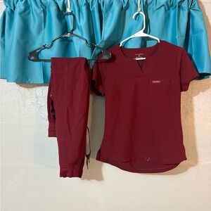 Jaanuu Maroon Scrub Set